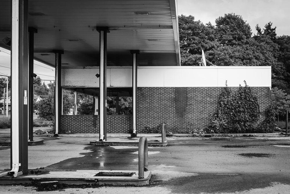 Empty Gas Station (photo by Francis DiClemente)